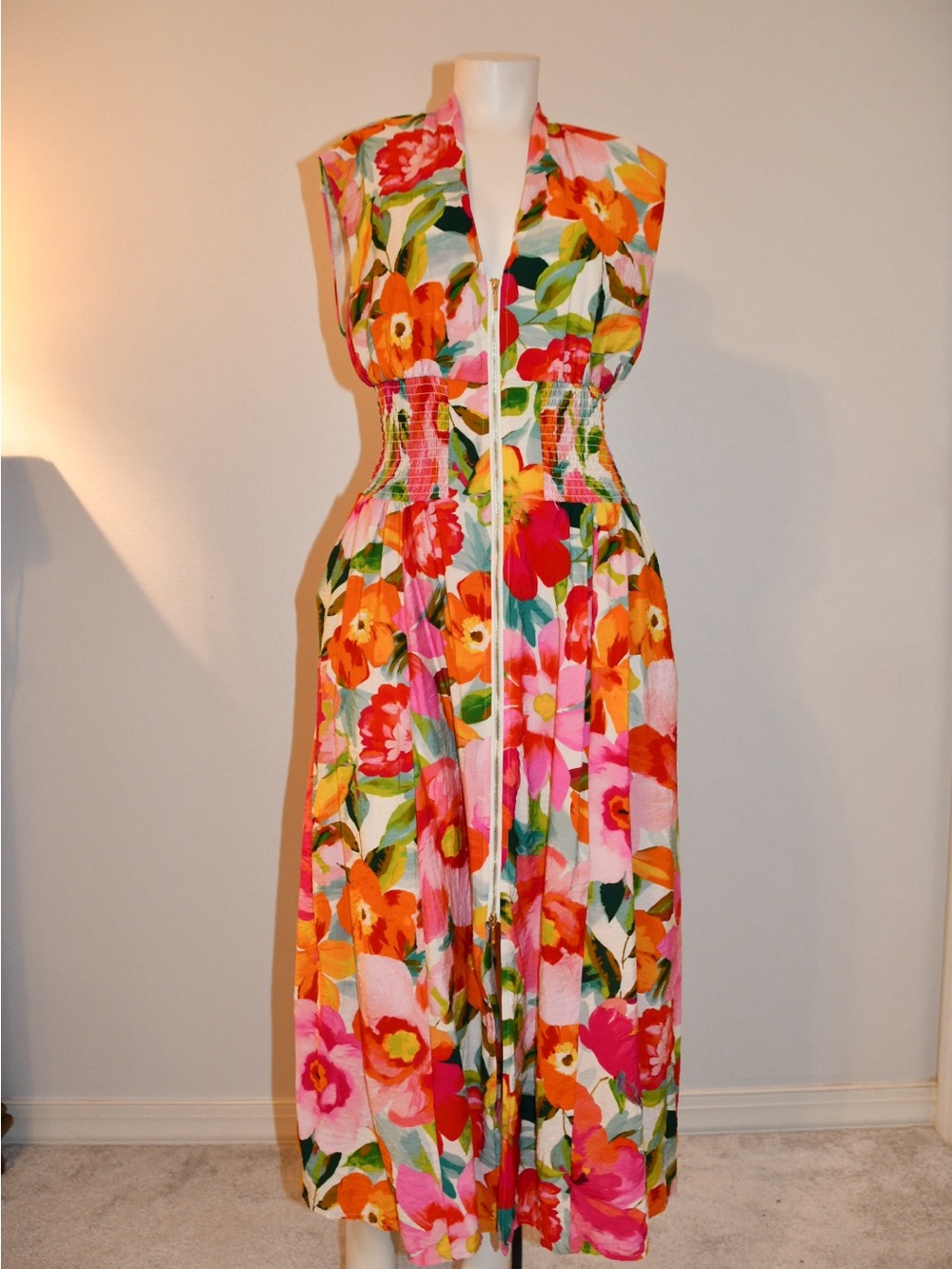 Women’s Fate Vibrant Floral Maxi Dress in Pink & Orange small